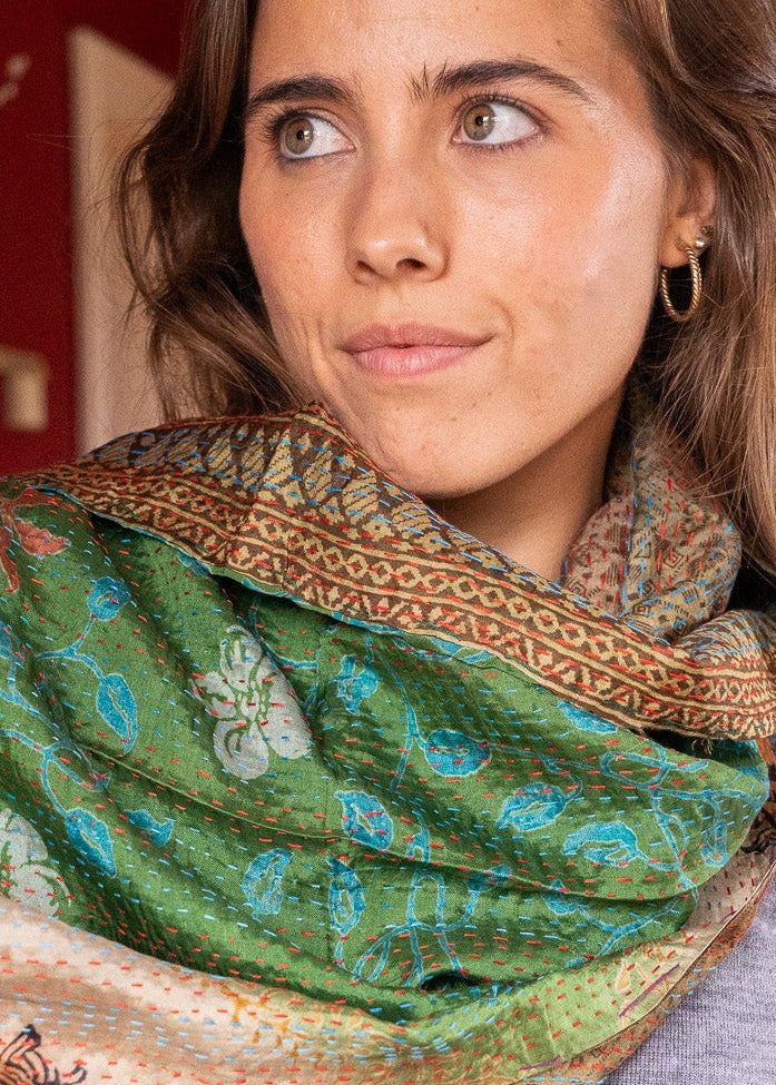 PAÑUELO SEDA KANTHA